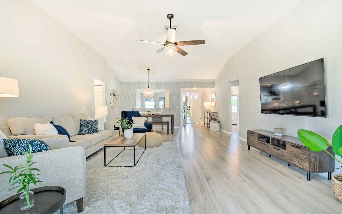 Photo of Livingroom in Winifred