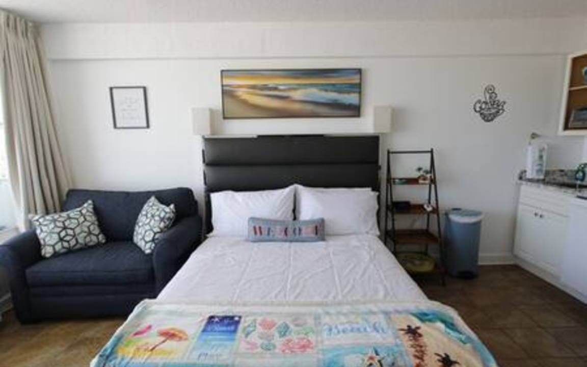 Photo of Bedroom in East Daytona