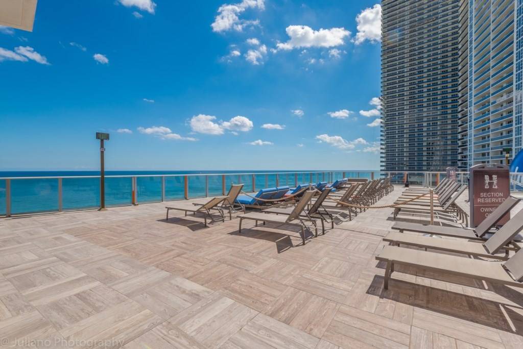 Photo of Patio Balcony in Hollywood South Central Beach