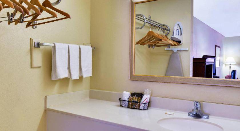 Photo of Bathroom in Lake City
