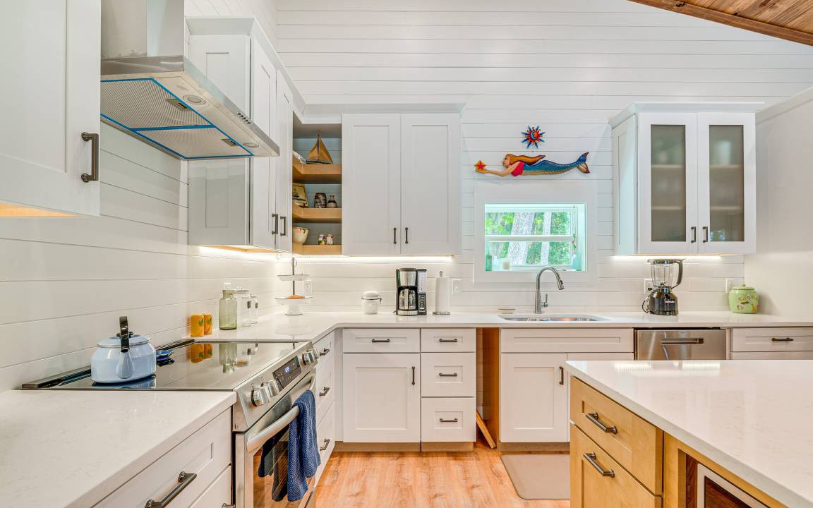 Photo of Kitchen in Yankeetown