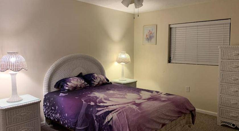 Photo of Bedroom in Pine Ridge