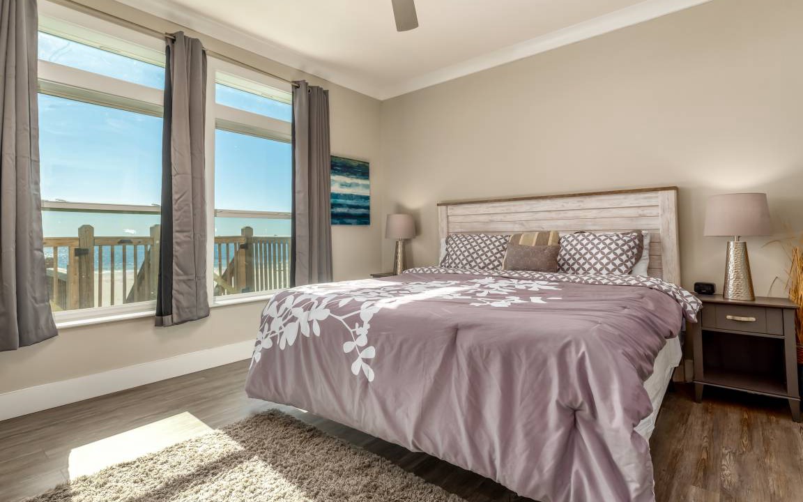 Photo of Bedroom in Dauphin Island