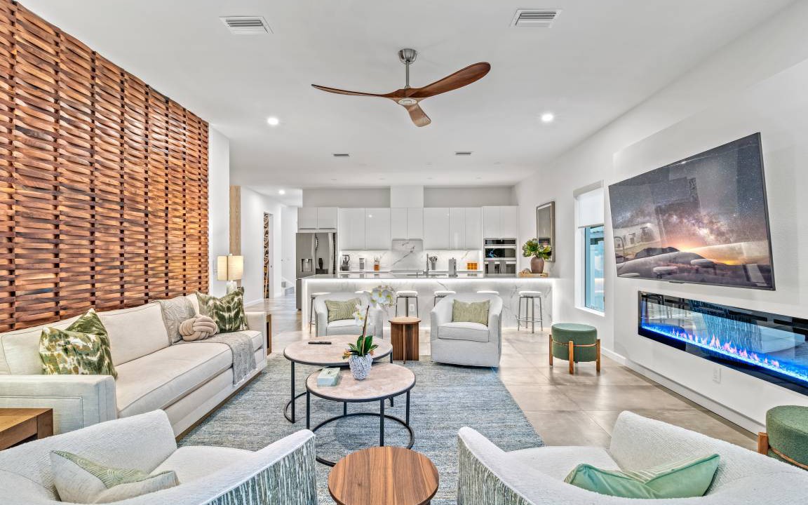 Photo of Livingroom in Arlington Park