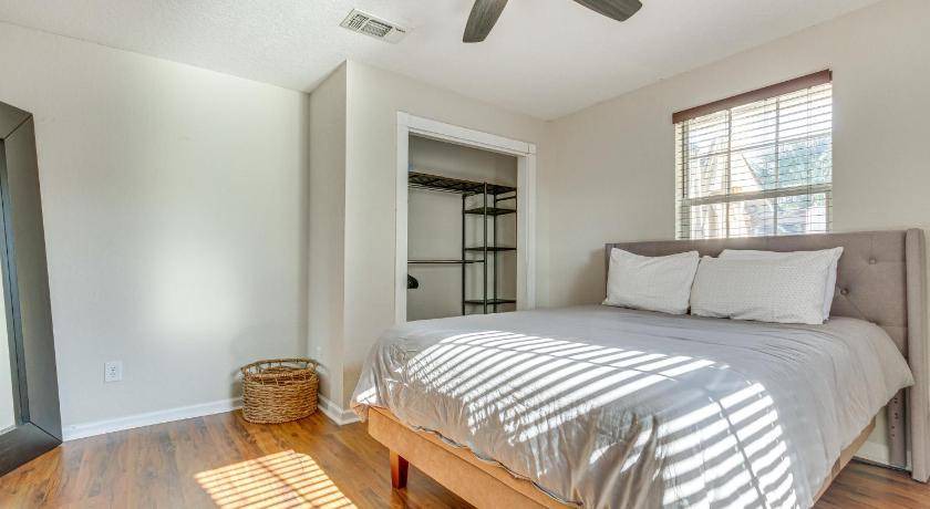 Photo of Bedroom in East Hill