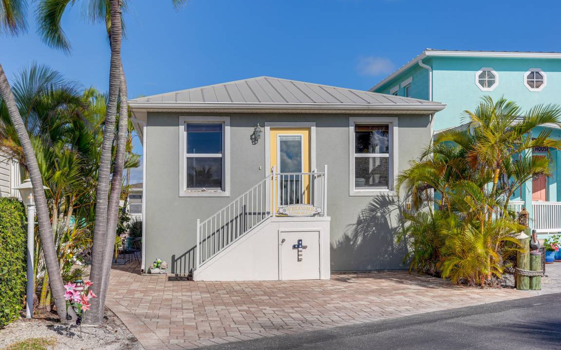 Photo of Others in Hutchinson Island South