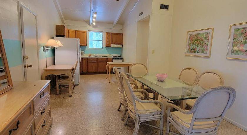 Photo of Livingroom in DeLand