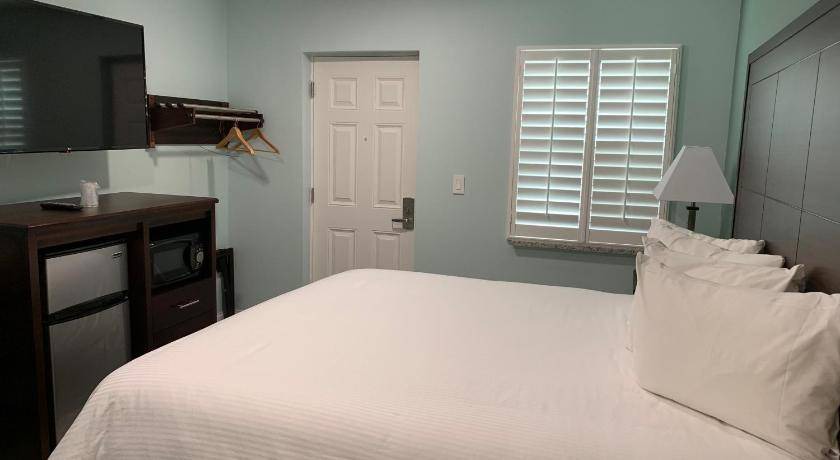 Photo of Bedroom in Ocean View Halifax Estates