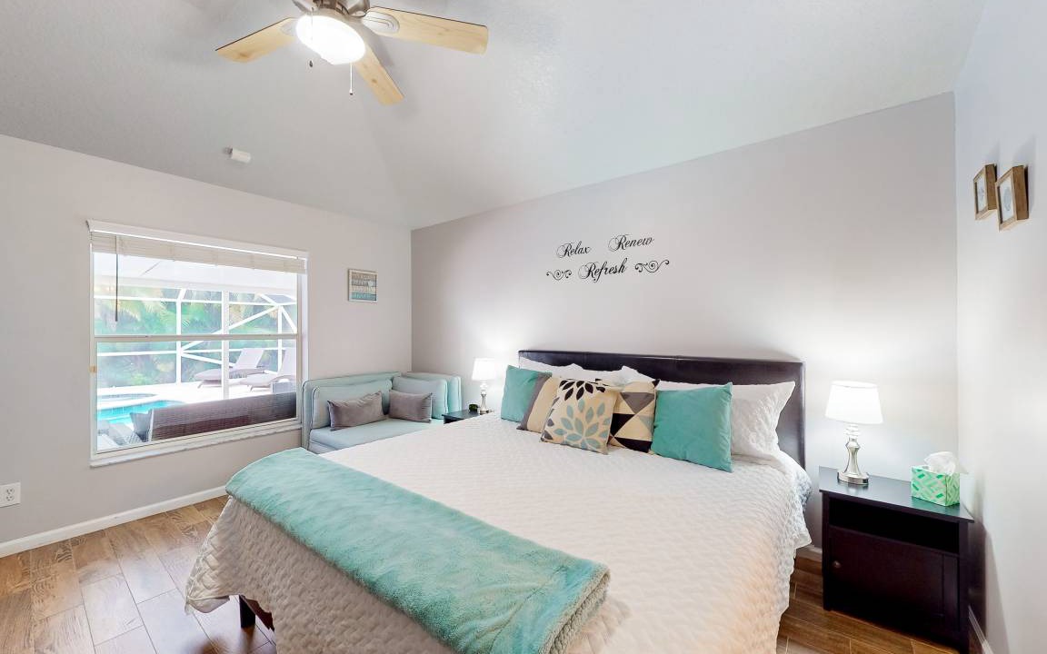 Photo of Bedroom in Lakewood Park