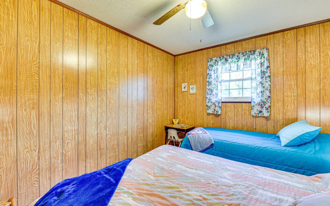 Photo of Bedroom in Chipley