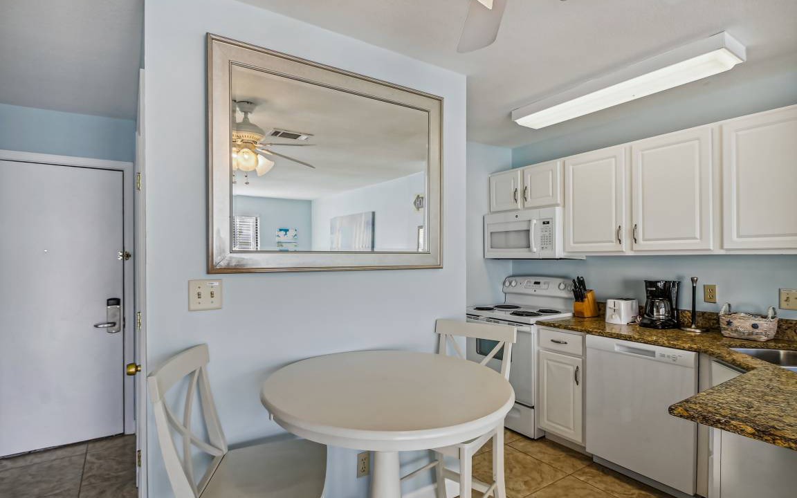 Photo of Kitchen in Holiday Isle