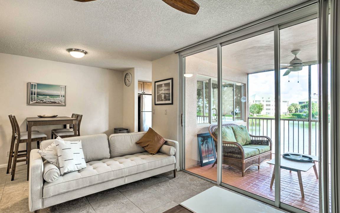 Photo of Livingroom in Jupiter