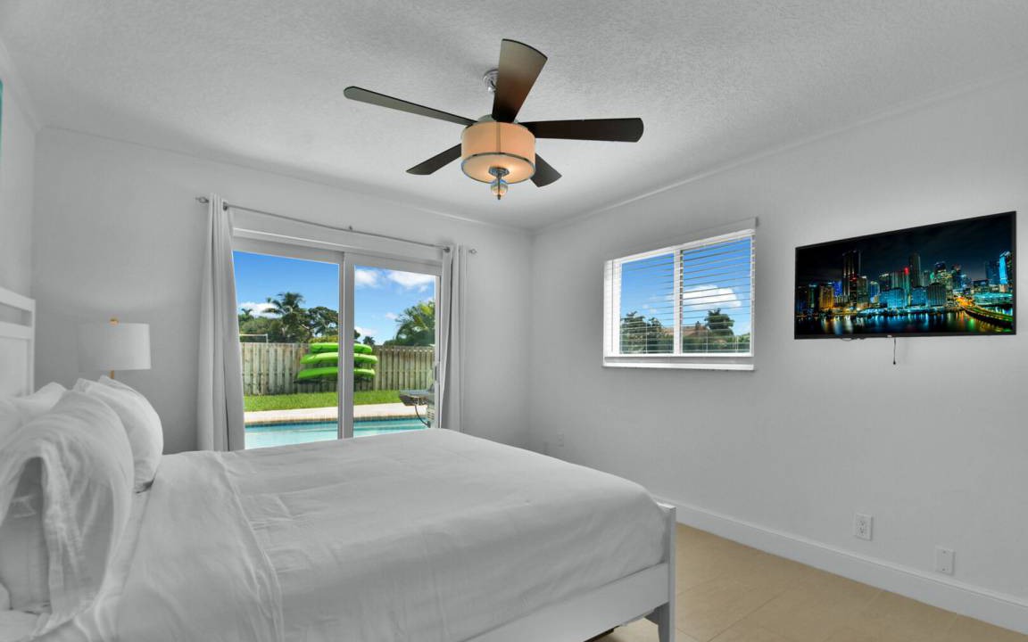 Photo of Others in Tropic Palms