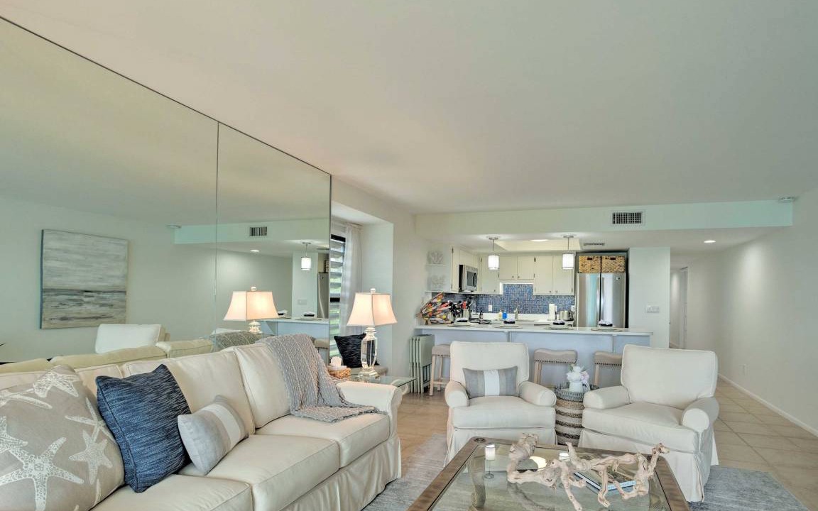 Photo of Livingroom in Stuart