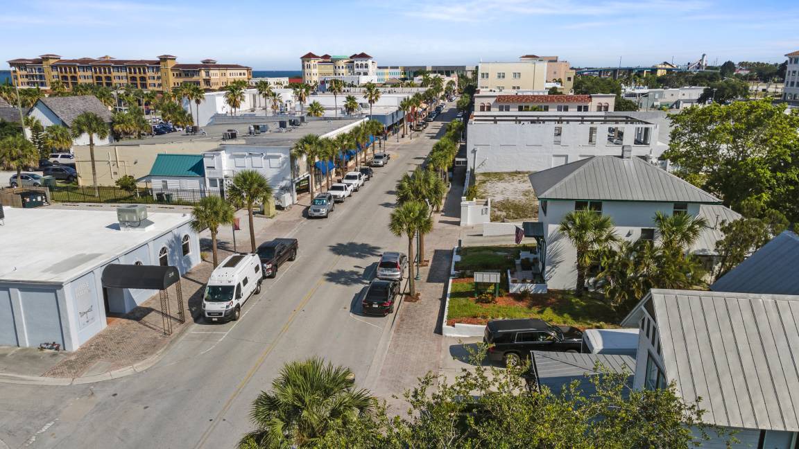 Photo of Others in Fort Pierce