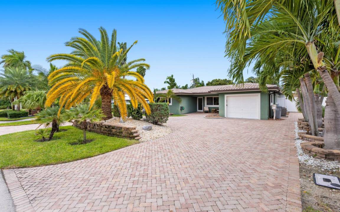 Photo of Others in Santa Barbara Estates
