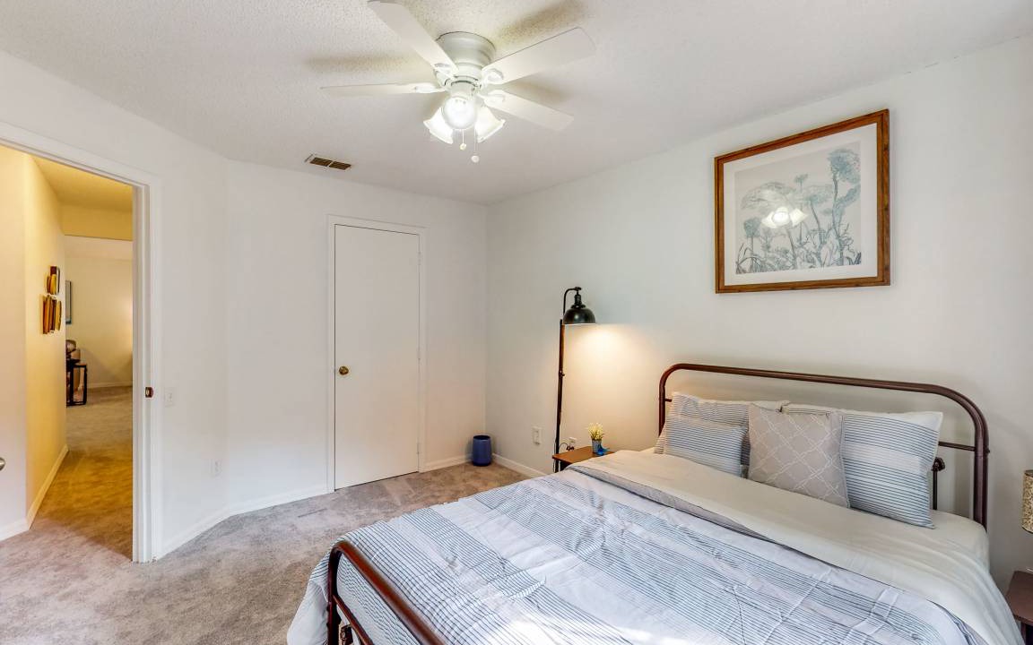 Photo of Bedroom in Casselberry