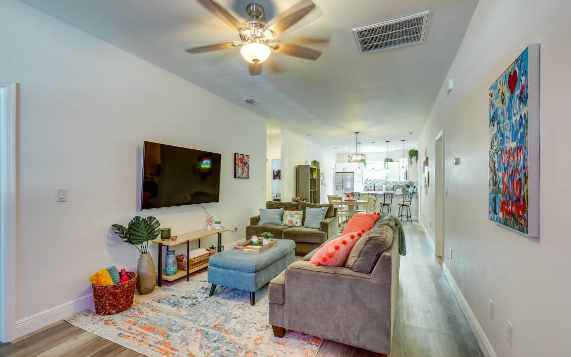 Photo of Livingroom in Sulphur Springs