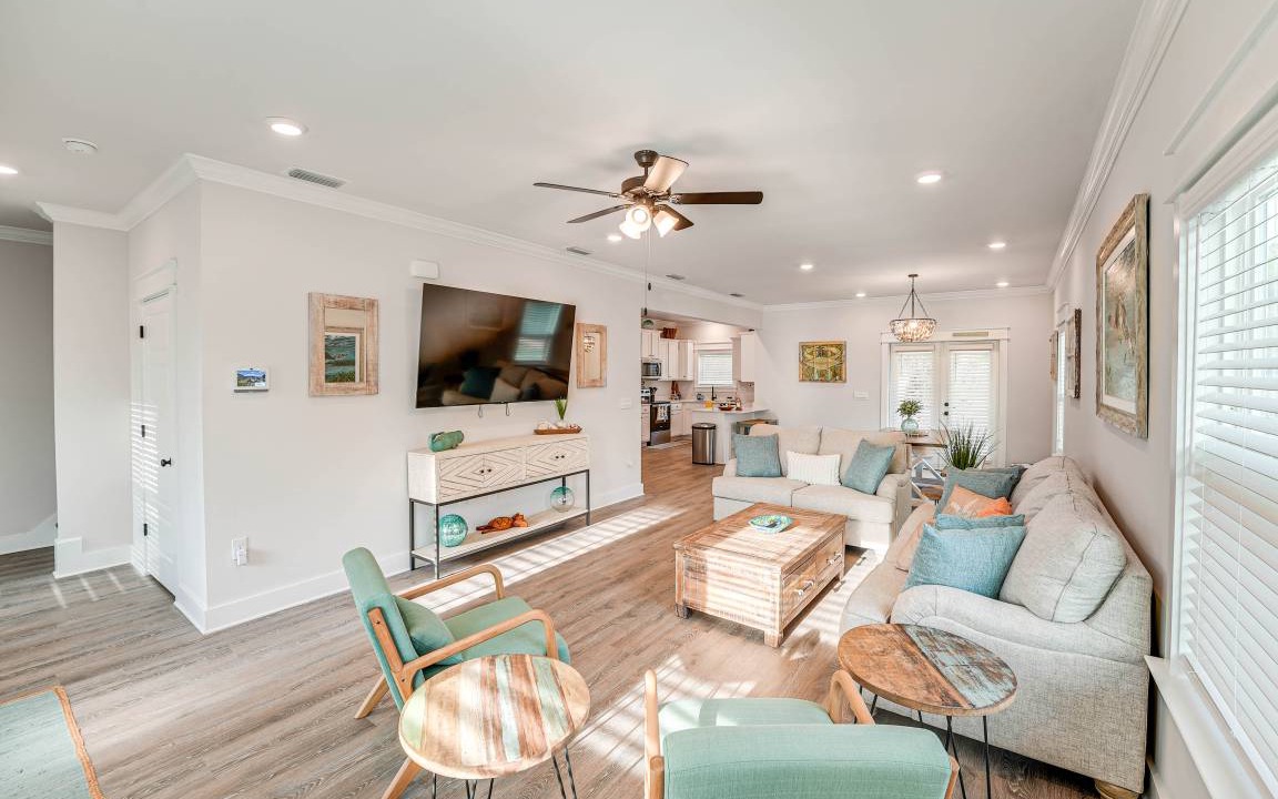 Photo of Livingroom in Carrabelle