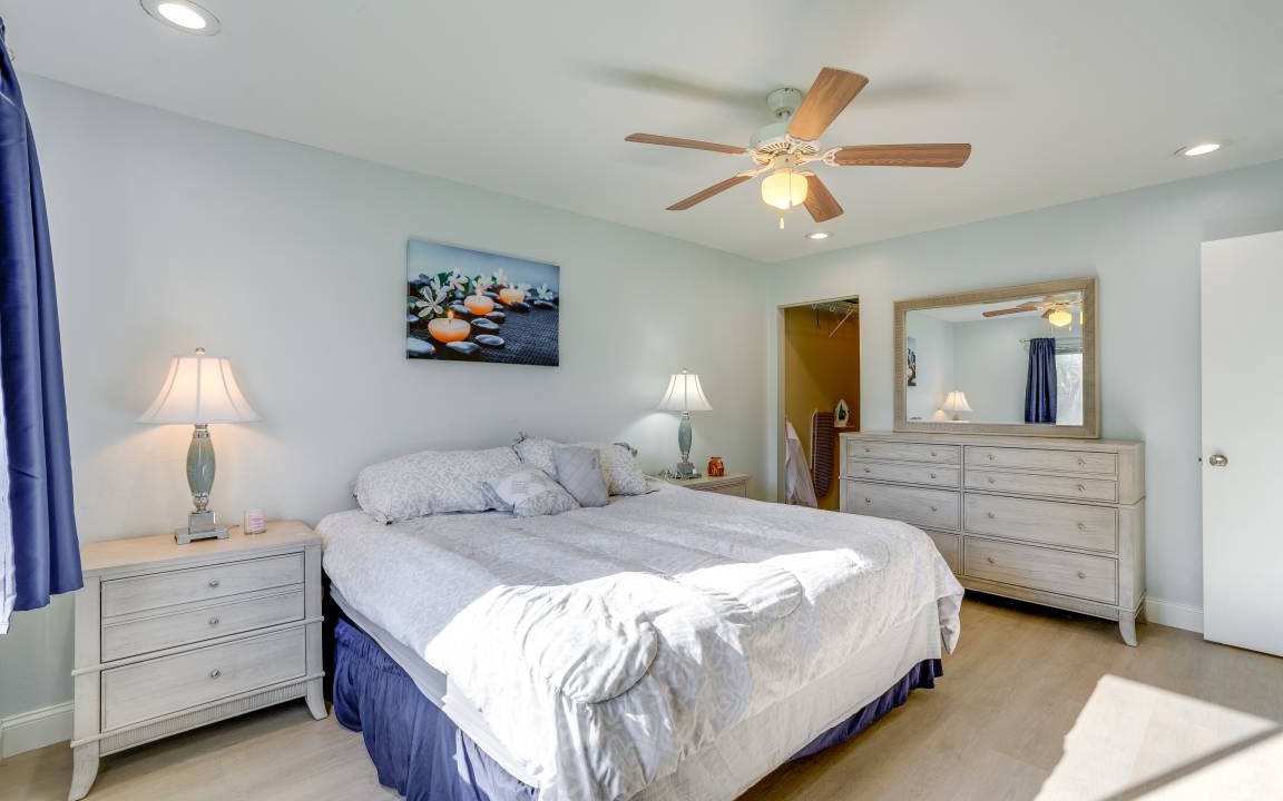 Photo of Bedroom in San Carlos Park