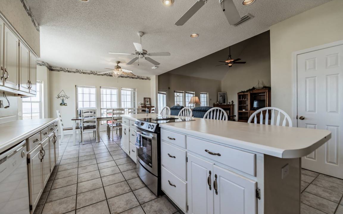 Photo of Kitchen in Dauphin Island