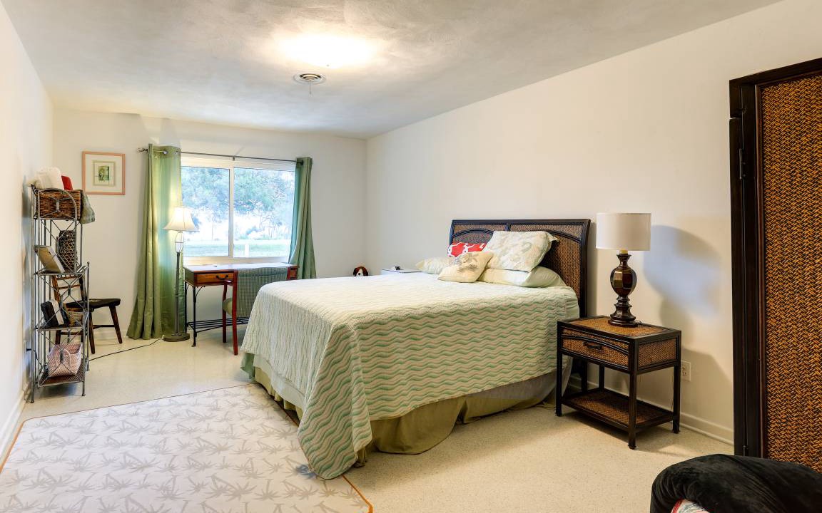 Photo of Bedroom in Indian River Estates