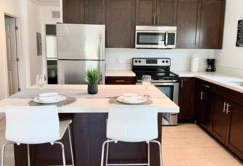 Photo of Kitchen in Royal Poinciana