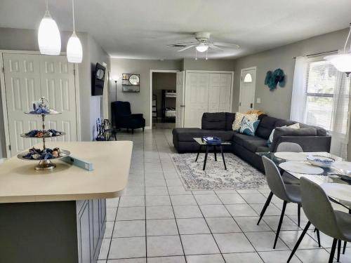 Photo of Livingroom in Cooper City