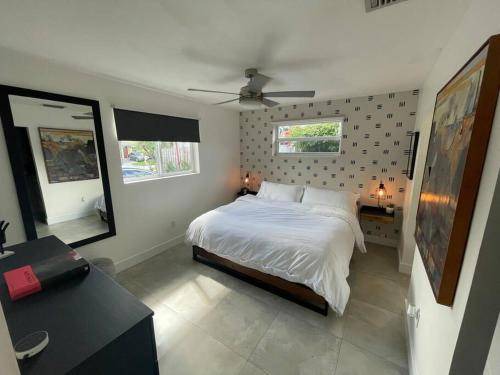 Photo of Bedroom in Davie