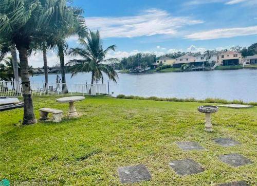 Photo of Outdoor in Pembroke Pines