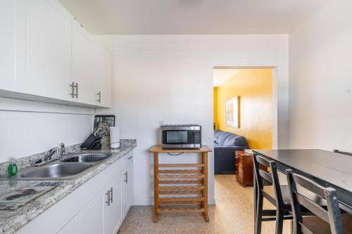 Photo of Kitchen in Allapattah