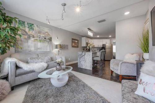 Photo of Livingroom in South Seminole Heights