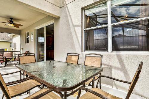 Photo of Patio Balcony in Trafalgar Village