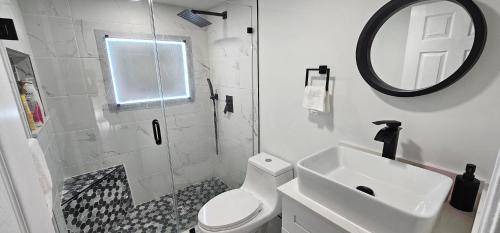 Photo of Bathroom in Tamarac