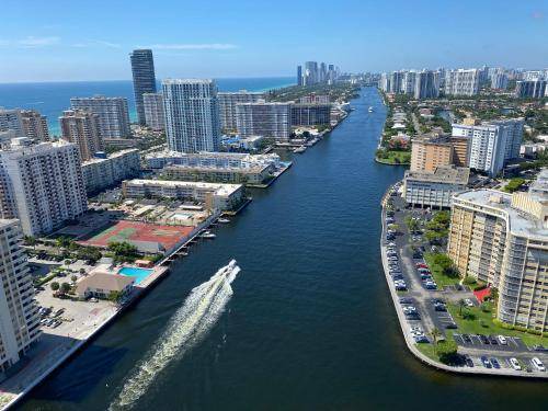 Photo of Others in Hallandale Beach