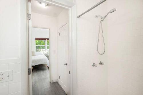 Photo of Bathroom in Edgewater
