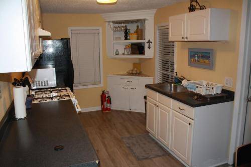 Photo of Kitchen in Southwest Coconut Grove