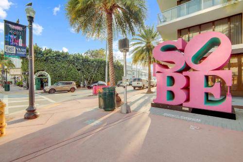 Photo of Others in South Beach