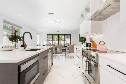 Photo of Kitchen in Colee Hammock