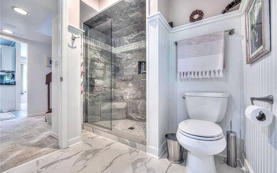 Photo of Bathroom in Gulf Pines