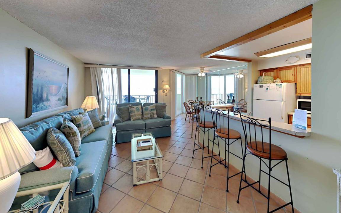 Photo of Livingroom in Pensacola Beach