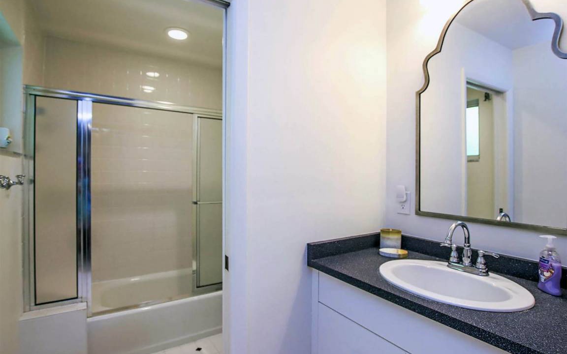 Photo of Bathroom in The Dunes