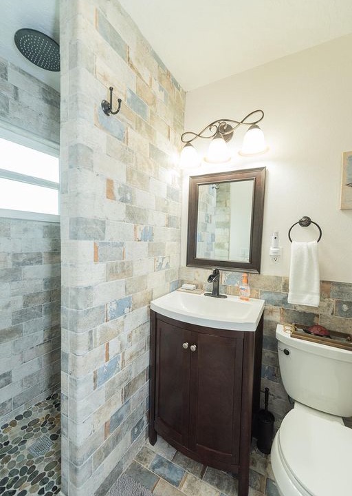 Photo of Bathroom in Melbourne Beach