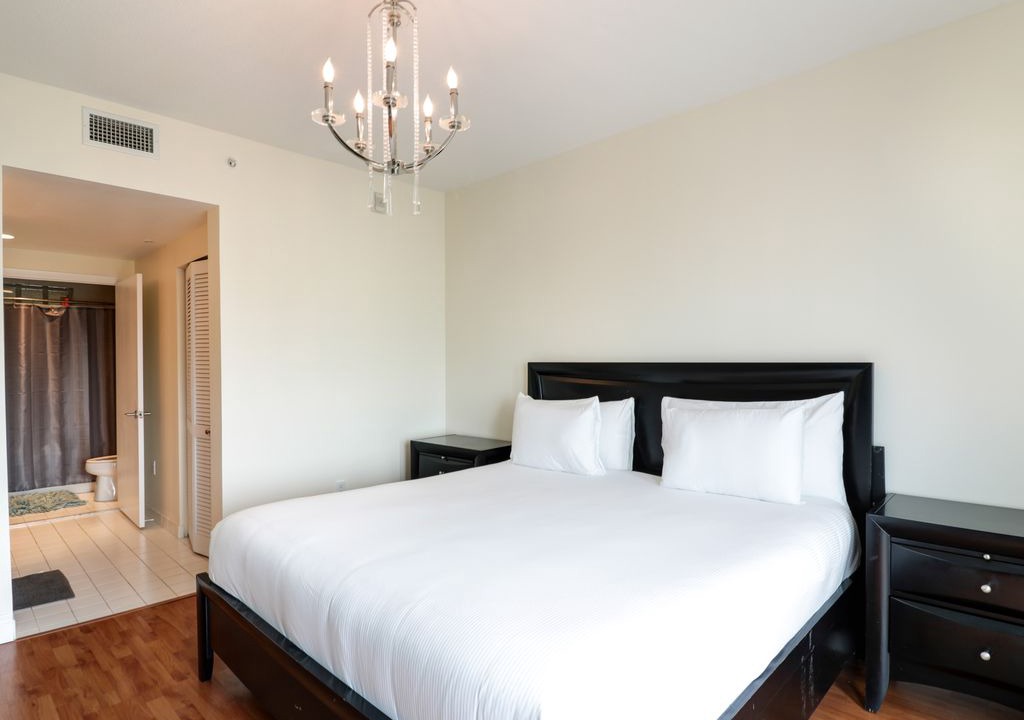 Photo of Bedroom in Downtown