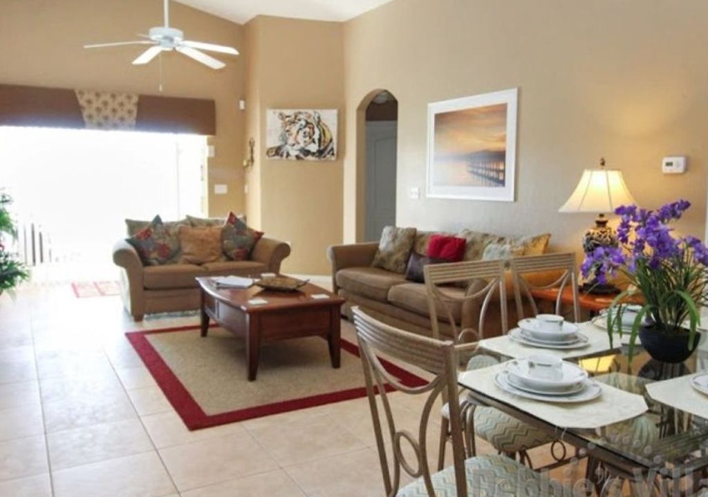 Photo of Livingroom in Silver Creek
