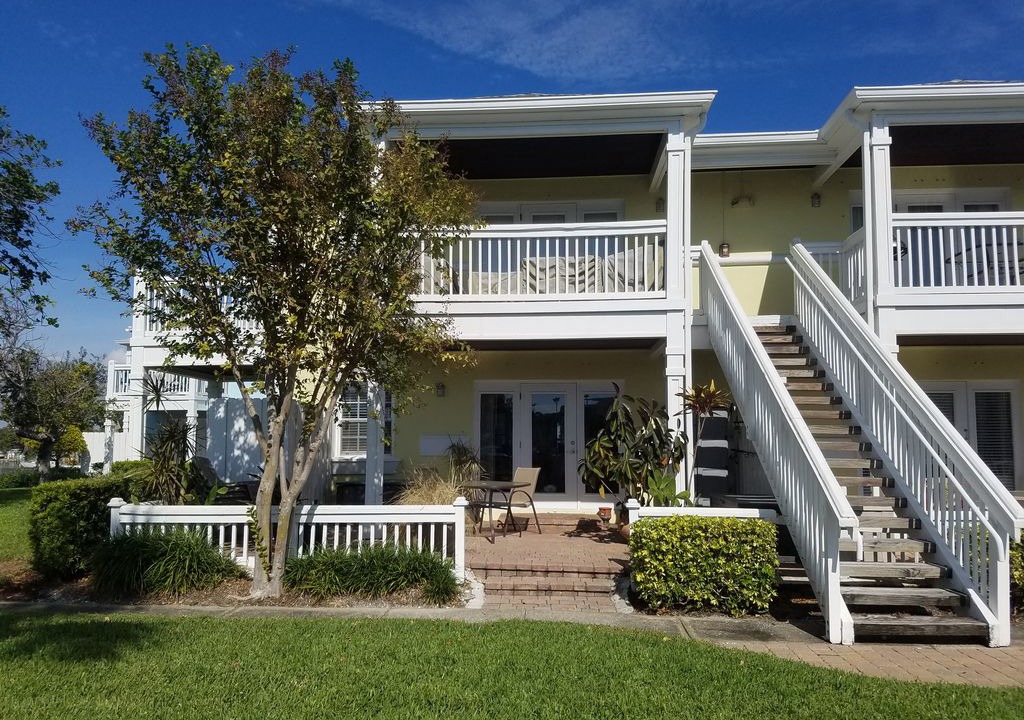 Photo of Buildings in Coquina Key