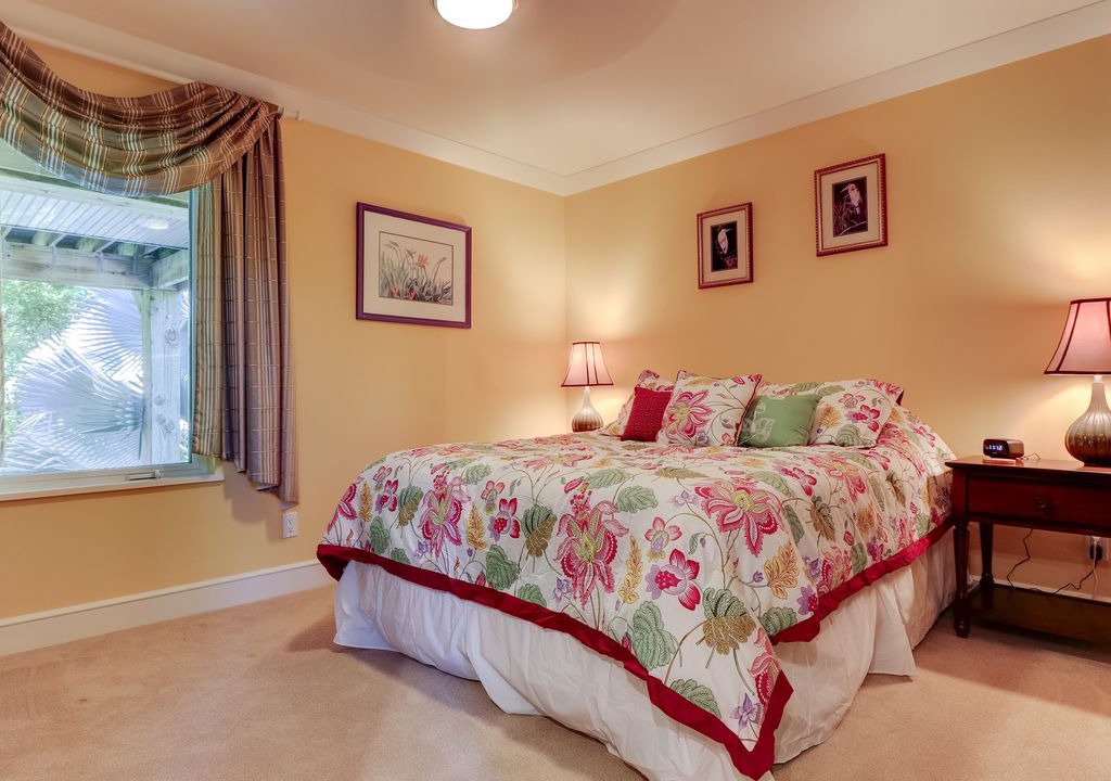 Photo of Bedroom in Gulf Pines