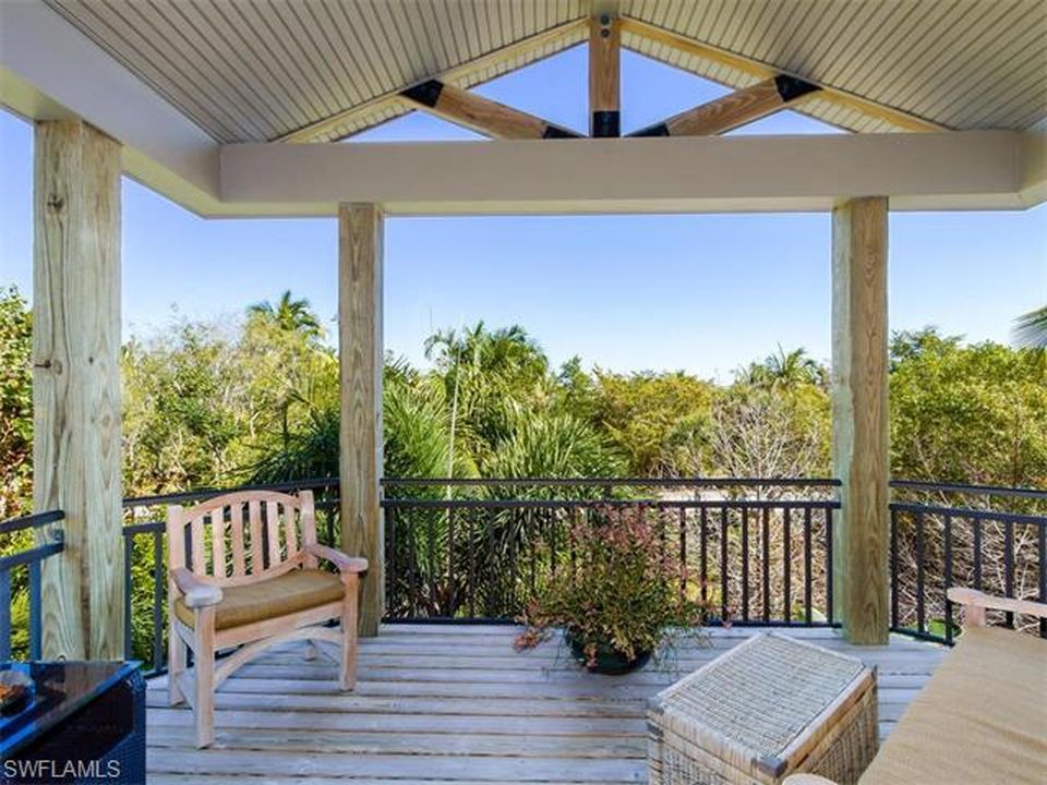 Photo of Patio Balcony in Gulf Pines
