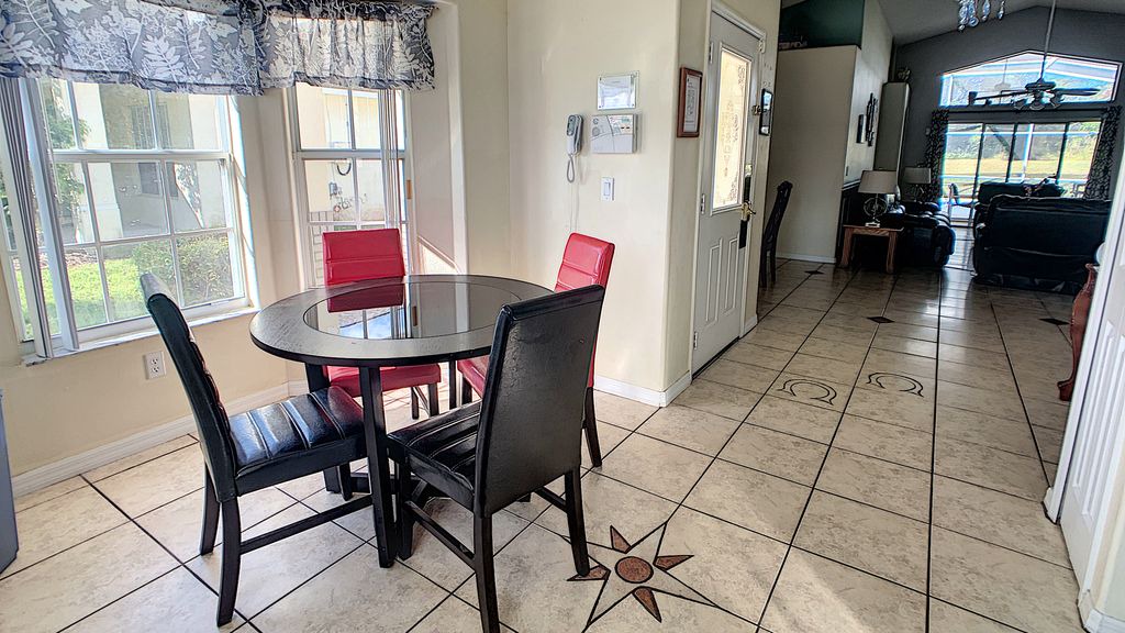 Photo of Livingroom in Indian Ridge