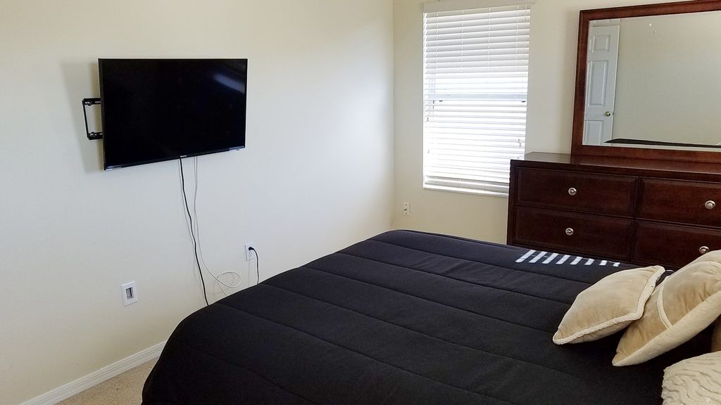 Photo of Bedroom in Windwood Bay